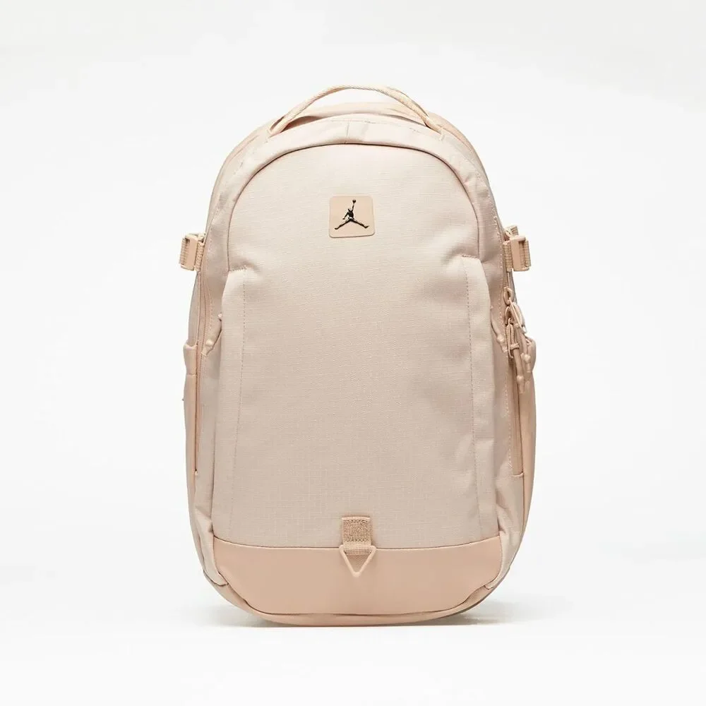 Nike Tan Camping-hiking